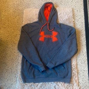 Under Armor XL Grey Sweatshirt